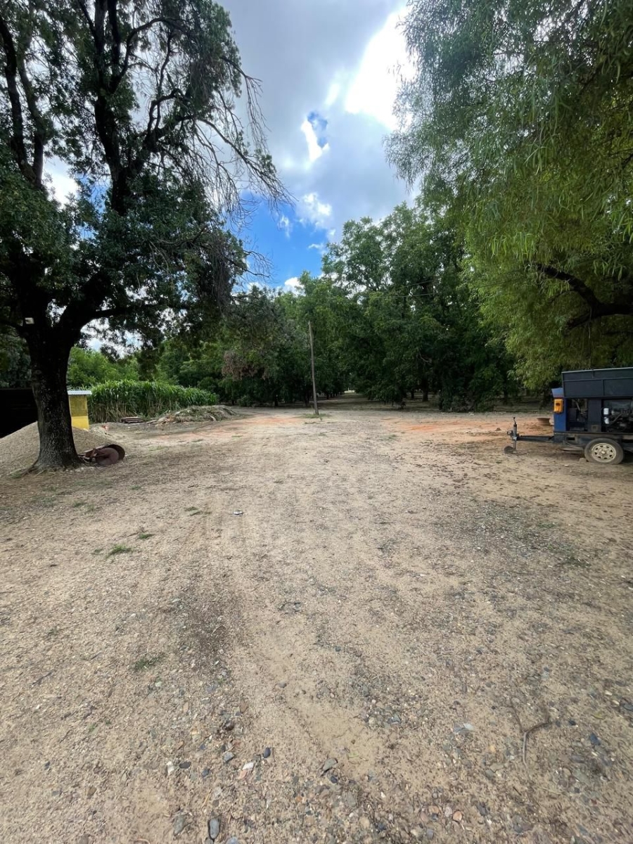 5 Bedroom Property for Sale in Christiana North West